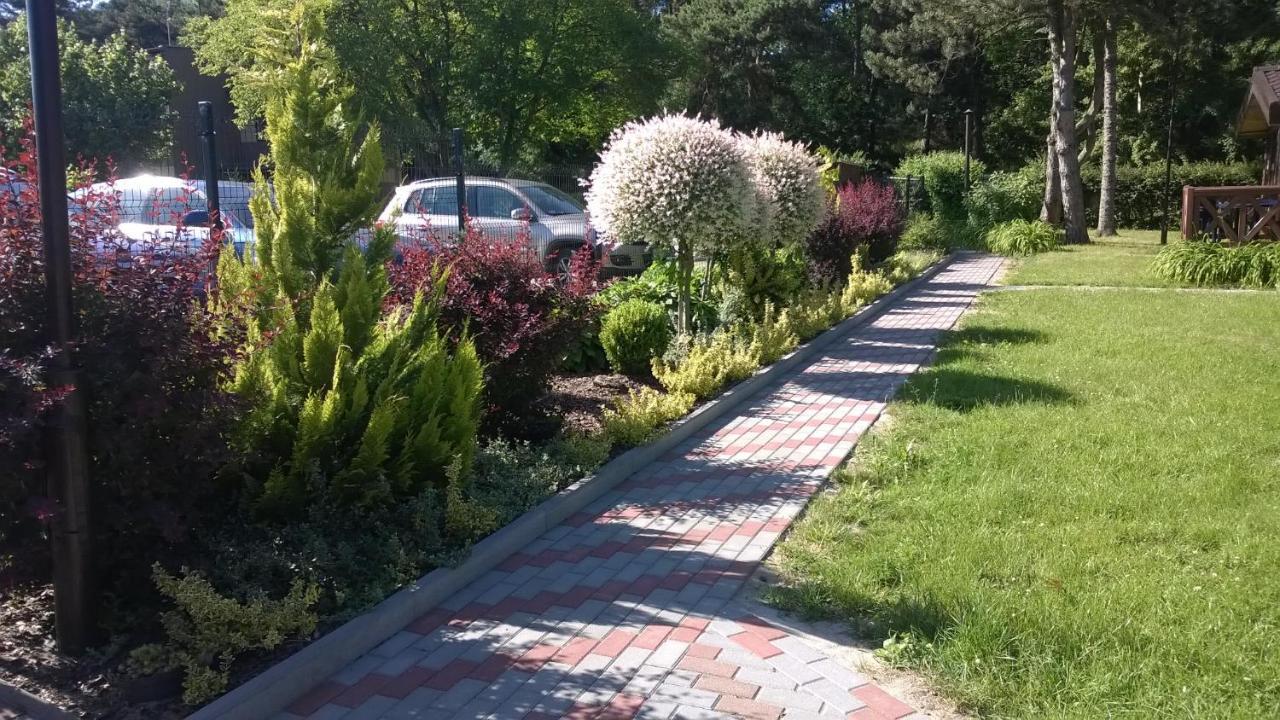 Villa Osrodek Wypoczynkowy Amber Kąty Rybackie Exterior foto